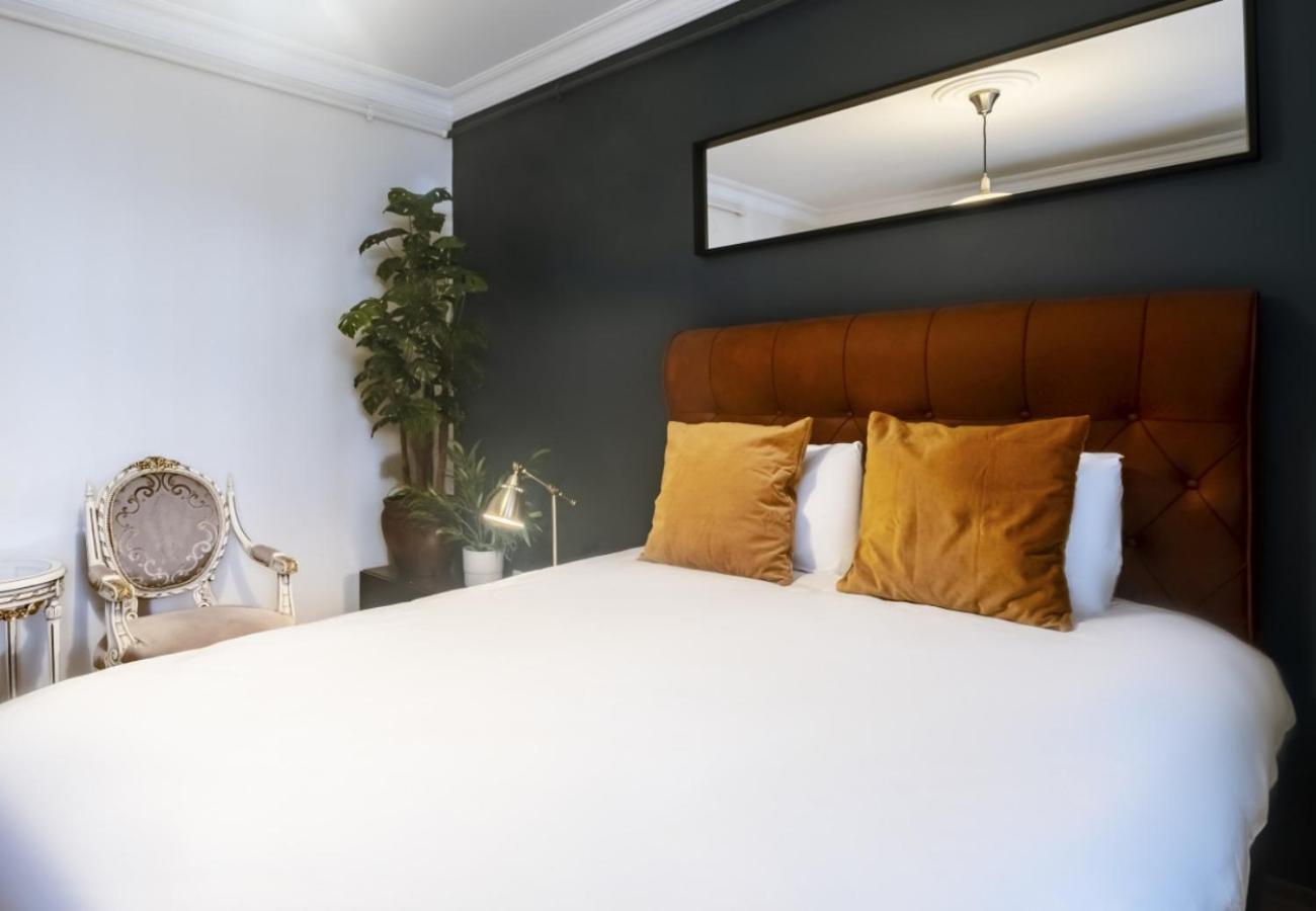 이스탄불 Exclusive Flat With Balcony In Nisantasi 아파트 외부 사진