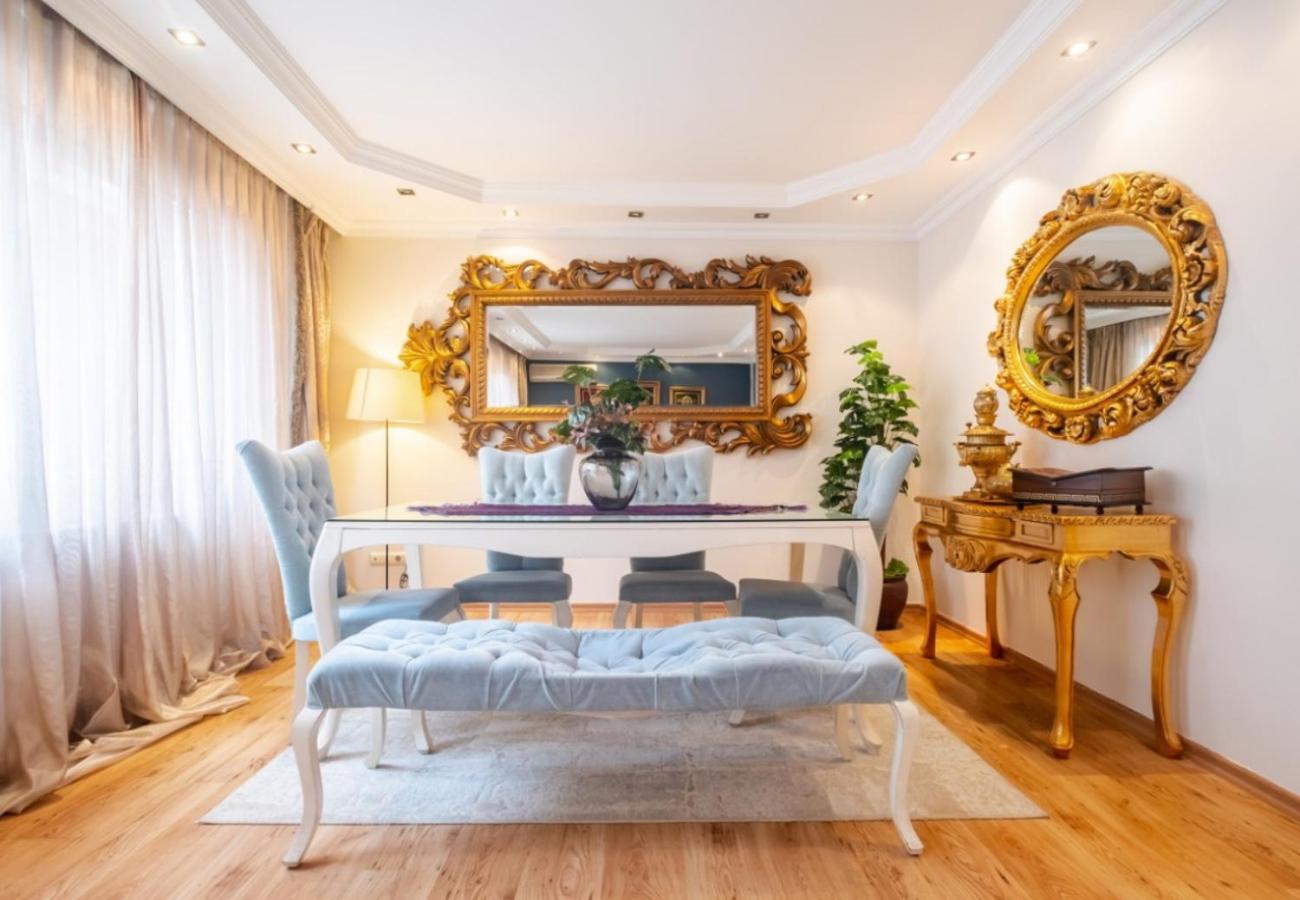 이스탄불 Exclusive Flat With Balcony In Nisantasi 아파트 외부 사진